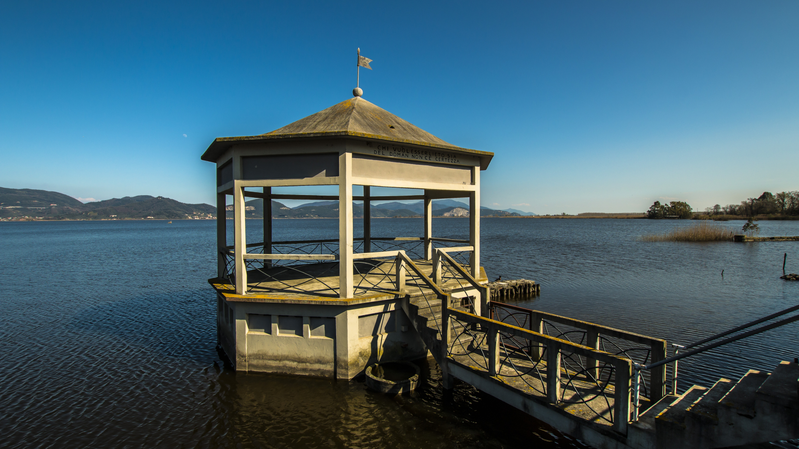 Belvedere sul Lago di Massaciuccoli a Torre del Lago Puccini